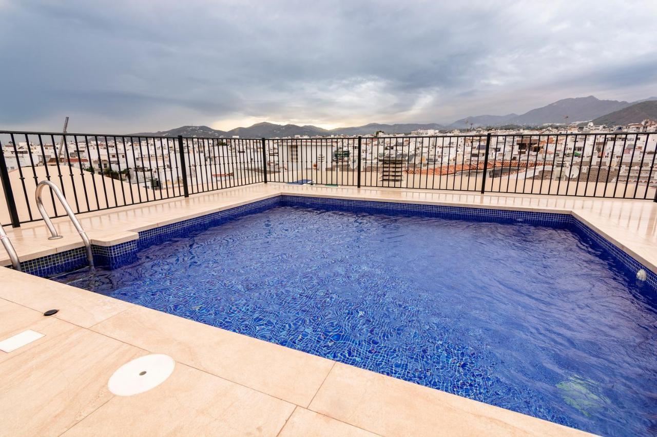 Ferienwohnung Luxurious Carabeo 2000 1.3 Nerja Exterior foto